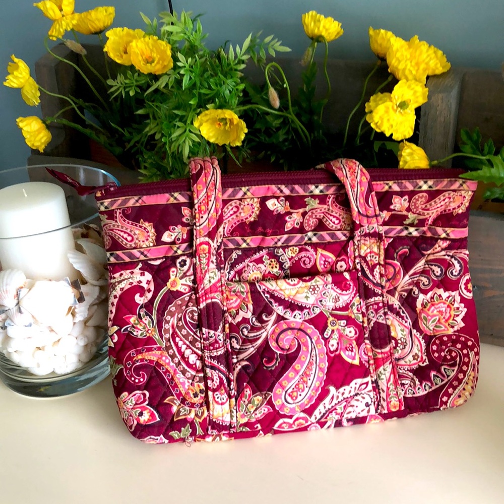 Vera Bradley quilted shoulder bag - Picture 7 of 7